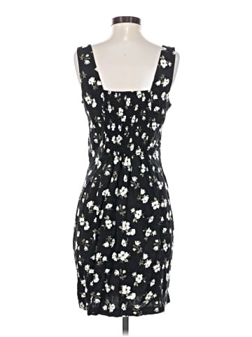 Old Navy Casual Dress (view 2)