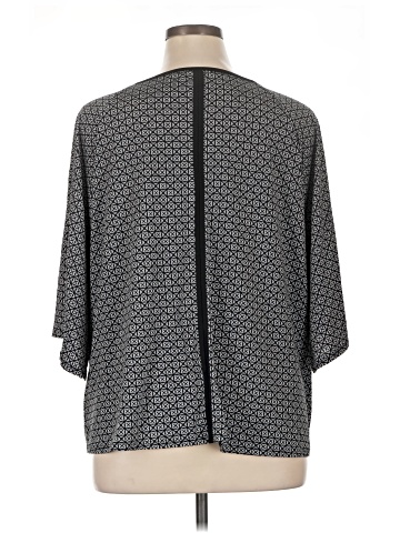 Roz & Ali 3/4 Sleeve Blouse (view 2)