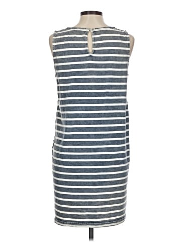 Jane and Delancey Casual Dress (view 2)
