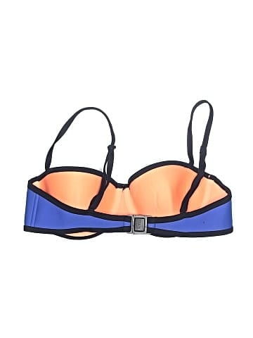 Triangl Swimsuit Top (view 2)