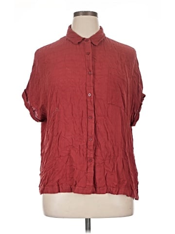 a.n.a. A New Approach Short Sleeve Blouse (view 1)