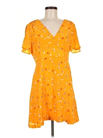 Madewell Silk Belladonna Dress in Painted Carnations (view 1)