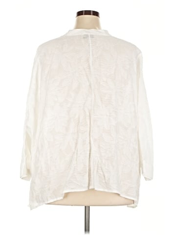 Black Label by Chico's 3/4 Sleeve Button-Down Shirt (view 2)