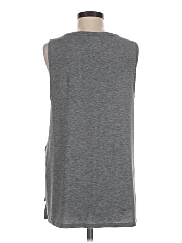 Gap Fit Sleeveless T-Shirt (view 2)