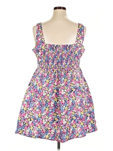 Old Navy Casual Dress (view 2)