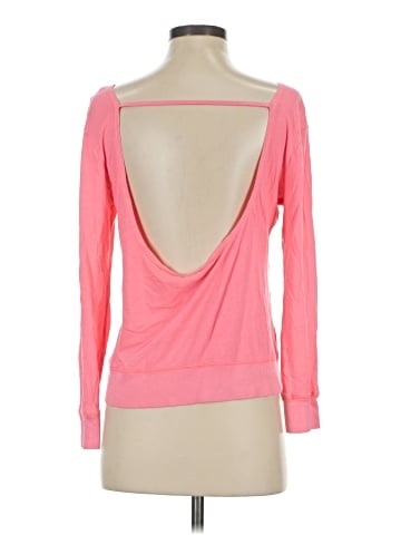 Victoria's Secret Pink 3/4 Sleeve T-Shirt (view 2)