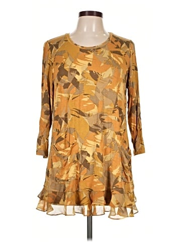 LOGO by Lori Goldstein 3/4 Sleeve Blouse (view 1)