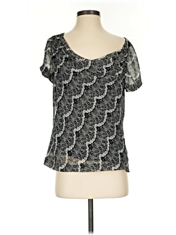Due Per Due Short Sleeve T-Shirt (view 1)
