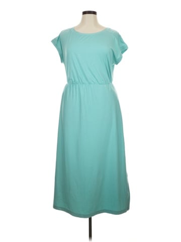 Columbia Casual Dress (view 1)