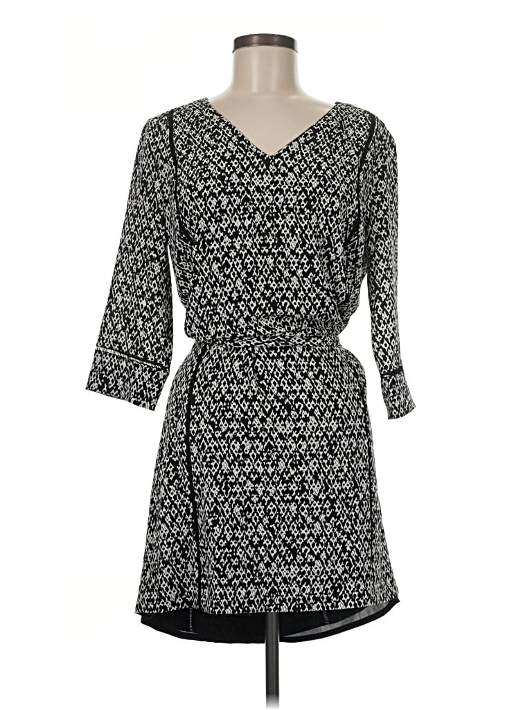 Pre-owned Ikks Casual Dress In Gray