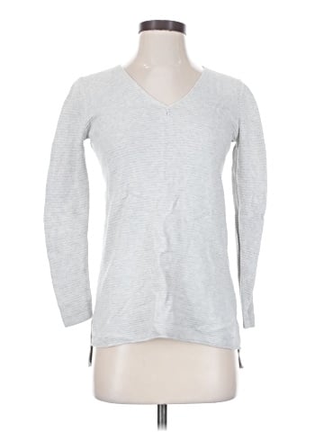 Old Navy Pullover Sweater (view 1)