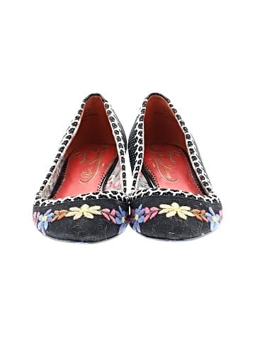 Poetic License Flats (view 2)