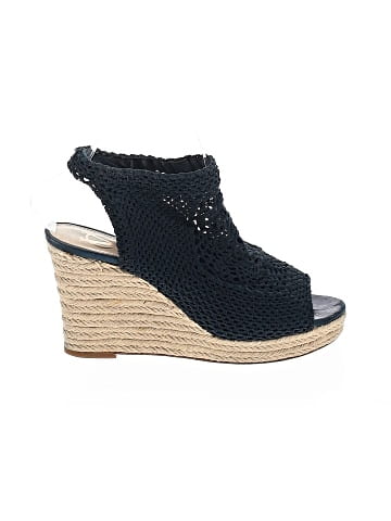 VC Signature Wedges (view 1)