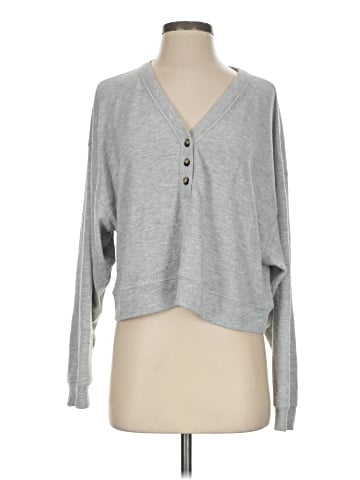 Alo Yoga Pullover Sweater (view 1)