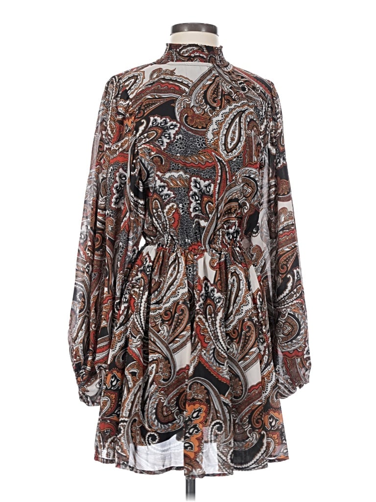 Pre-owned Vici Casual Dress In Gray
