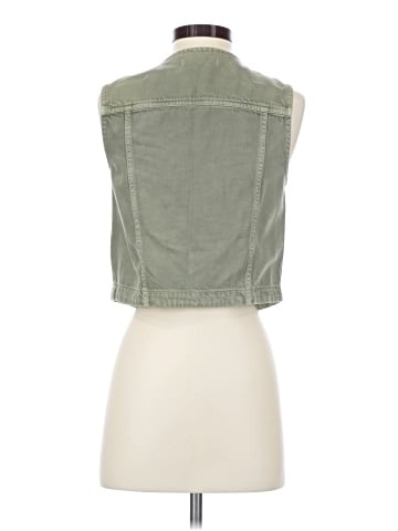 Madewell Garment-Dyed Cropped Vest in Airy Denim (view 2)