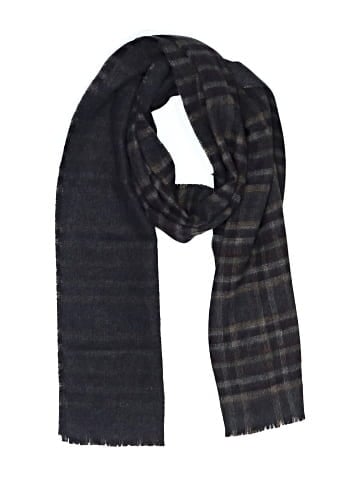 Fraas Scarf (view 1)