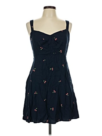 Old Navy Cocktail Dress (view 1)