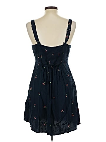 Old Navy Cocktail Dress (view 2)