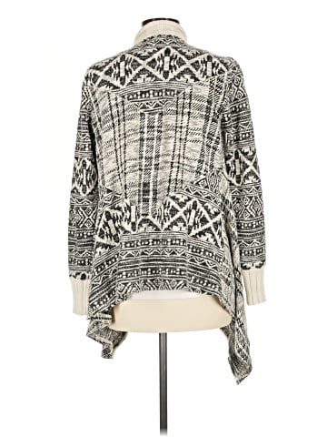 Tiny Cardigan (view 2)