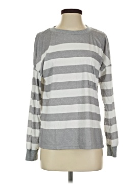 Unbranded Long Sleeve T-Shirt (view 1)