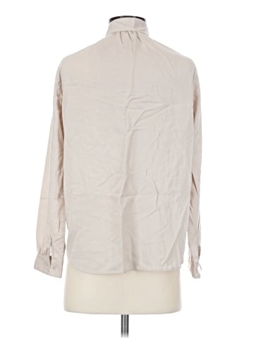 Uniqlo Long Sleeve Button-Down Shirt (view 2)