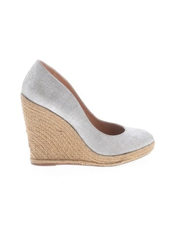 Schutz Wedges (view 1)