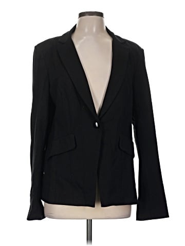 Amanda + Chelsea Blazer (view 1)