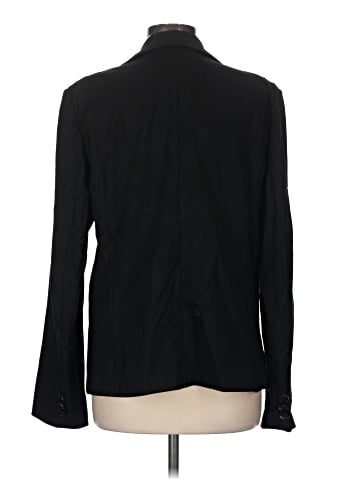 Amanda + Chelsea Blazer (view 2)