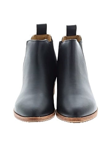 Nisolo Ankle Boots (view 2)