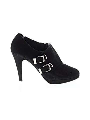 Kelly & Katie Heels (view 1)