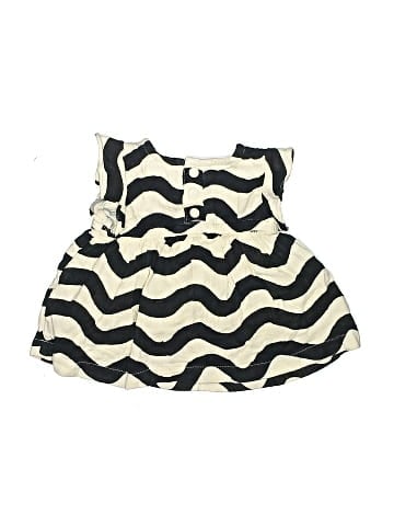 Hanna Andersson Sleeveless Blouse (view 2)