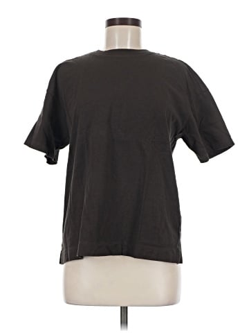 Old Navy Short Sleeve T-Shirt (view 1)