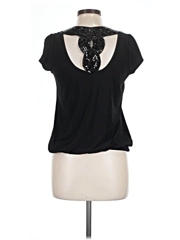 Lily White Short Sleeve T-Shirt (view 2)