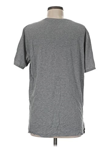 Nike Short Sleeve T-Shirt (view 2)