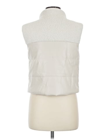 Camellia Vest (view 2)