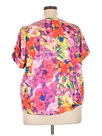 Onque Casuals Short Sleeve Blouse (view 2)