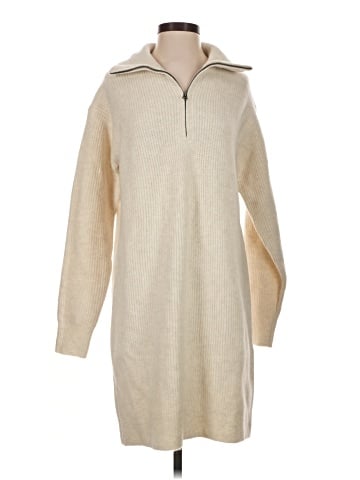 Uniqlo Casual Dress (view 1)