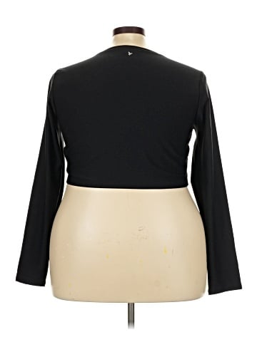 Active 3/4 Sleeve T-Shirt (view 2)