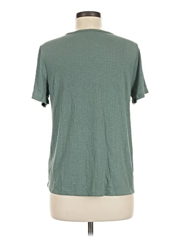 Old Navy Short Sleeve T-Shirt (view 2)