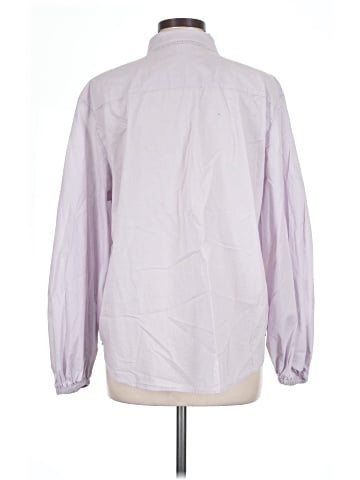H&M Long Sleeve Button-Down Shirt (view 2)