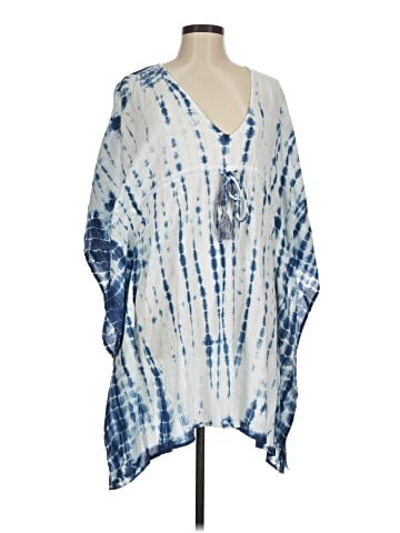 Onzie Casual Dress (view 1)