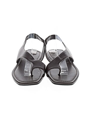 Old Navy Sandals (view 2)