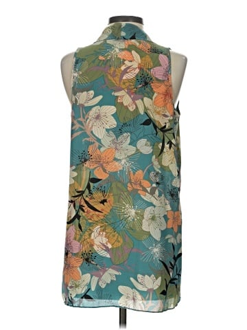 Spense Sleeveless Blouse (view 2)