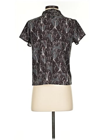 Oiselle Short Sleeve Blouse (view 2)