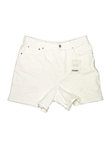 Everlane Shorts (view 1)