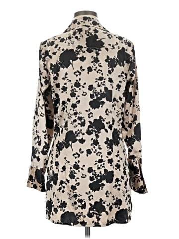 Worthington Long Sleeve Button-Down Shirt (view 2)