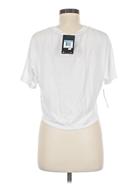 Nike Short Sleeve T-Shirt (view 2)