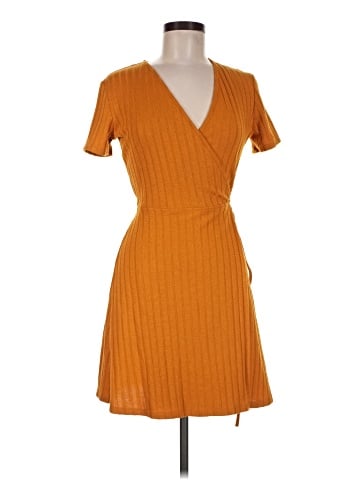 Trafaluc by Zara Casual Dress (view 1)