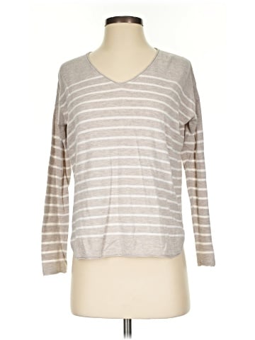 Old Navy Pullover Sweater (view 1)